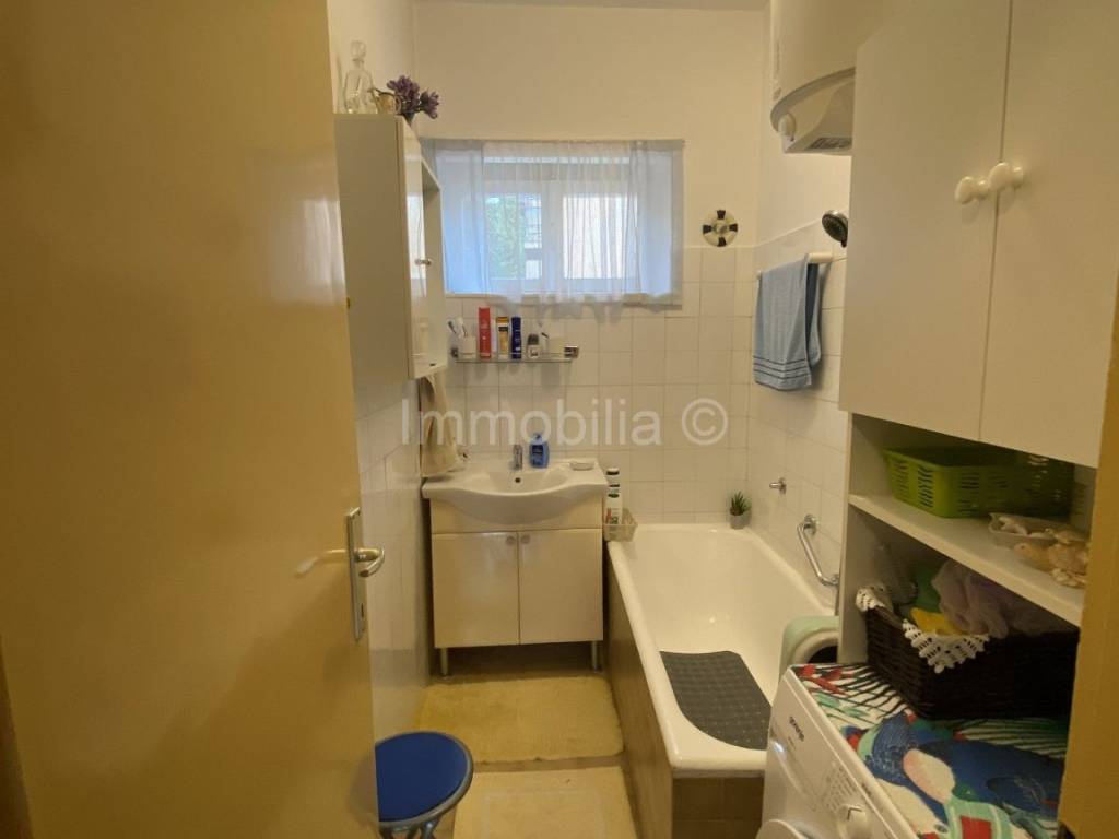 Stan u zgradi, Prodaja, Pula, Pula