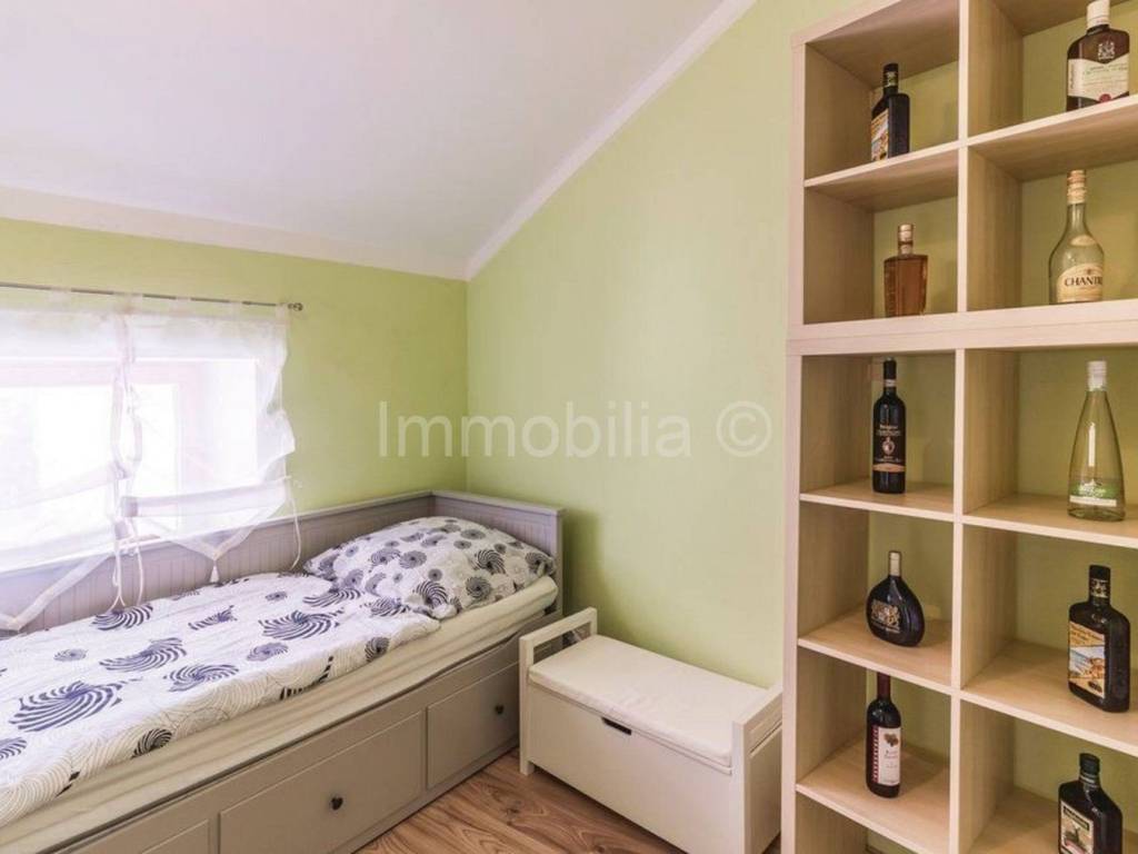 Kamena kuća, Prodaja, Medulin, Pomer