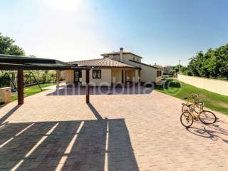 Vila, Prodaja, Ližnjan, Šišan