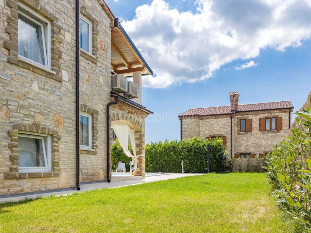 Vila, Prodaja, Svetvinčenat, Juršići