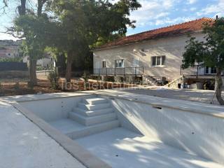 Kamena kuća, Prodaja, Nerežišća, Nerežišća