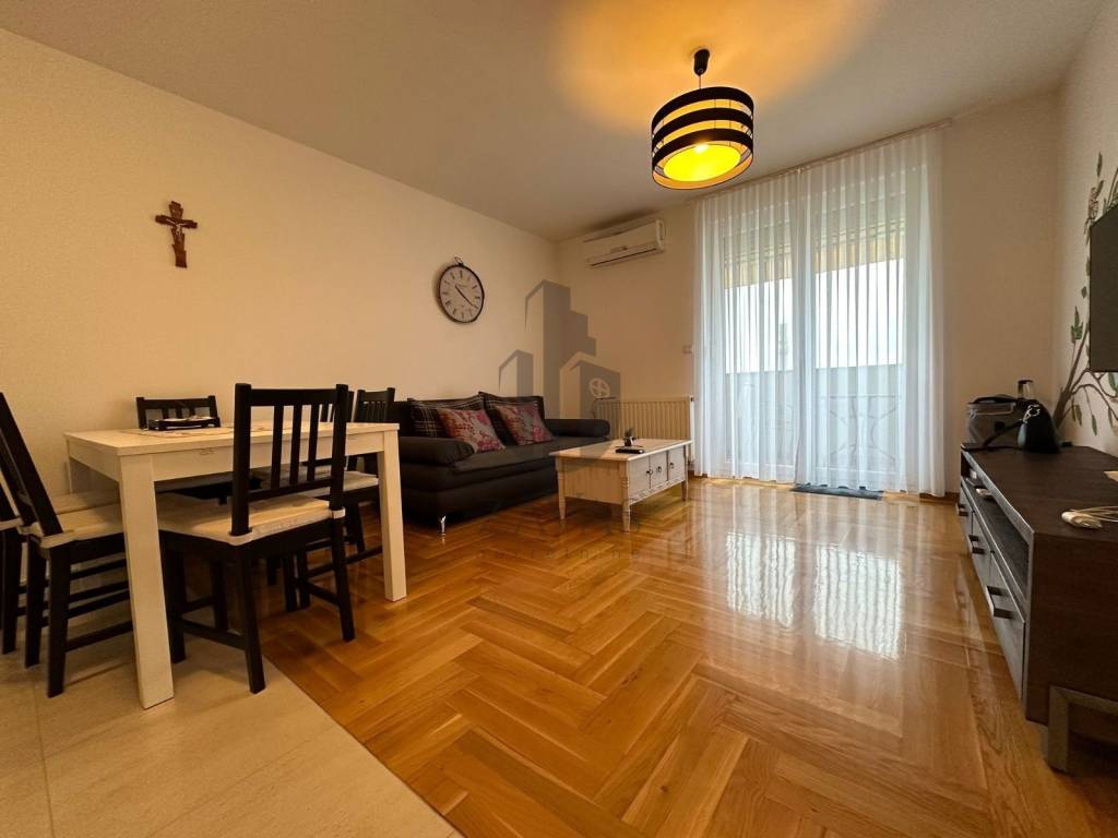 Stan u zgradi, najam, Zagreb,Borongaj