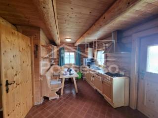 Kastelir-Labinci, Kastelir