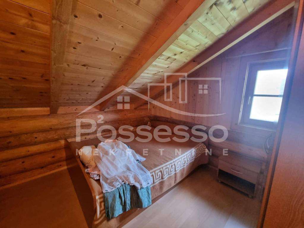 Kastelir-Labinci, Kastelir