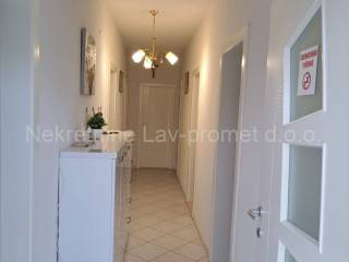 Stan u višeetažnoj kući, Prodaja, Split, Split