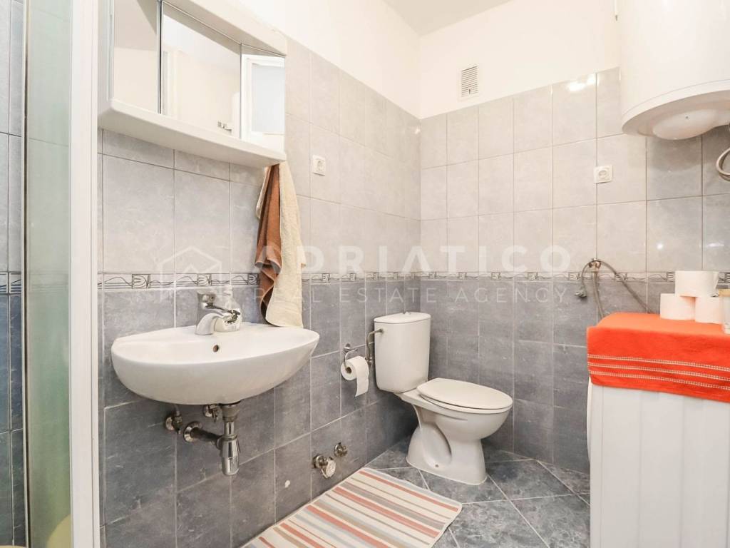 Stan u starijoj zgradi, Prodaja, Rovinj, Rovinj