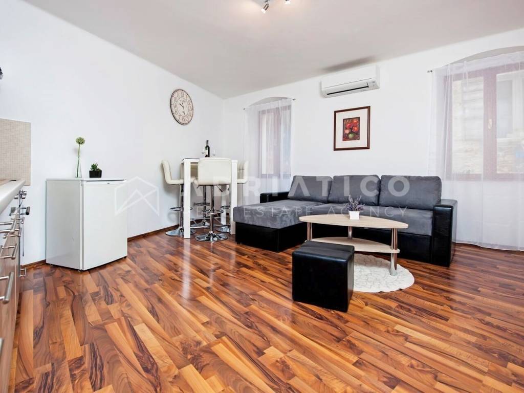 Stan u starijoj zgradi, Prodaja, Rovinj, Rovinj