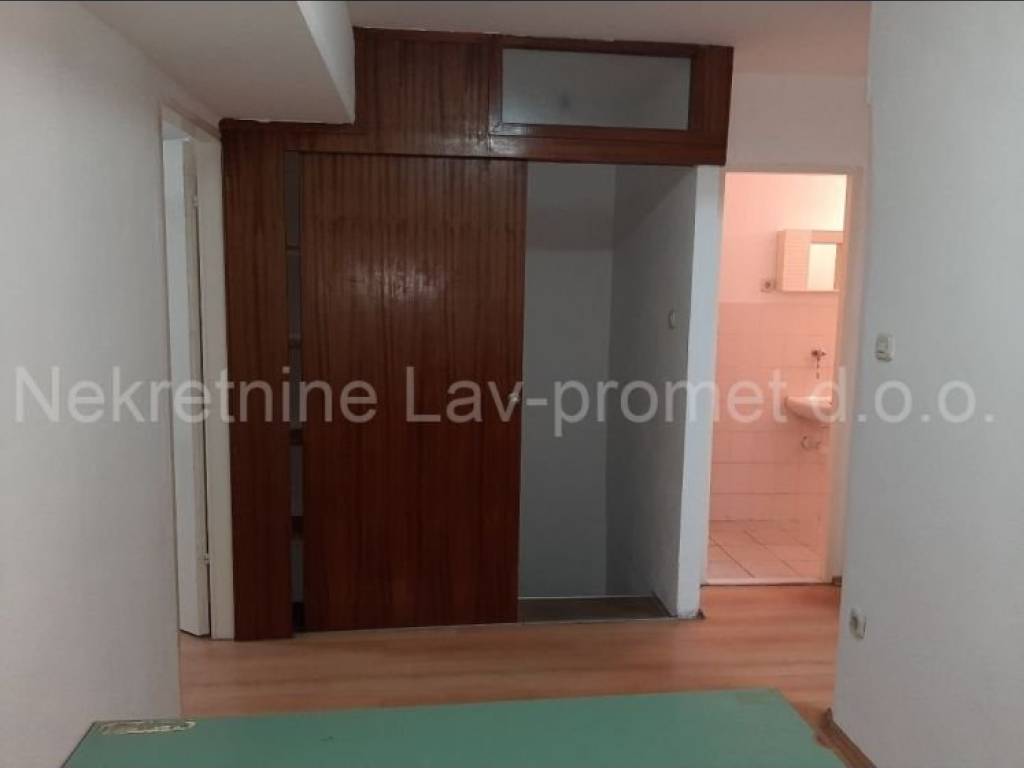 Poslovna zgrada, Prodaja, Split, Split