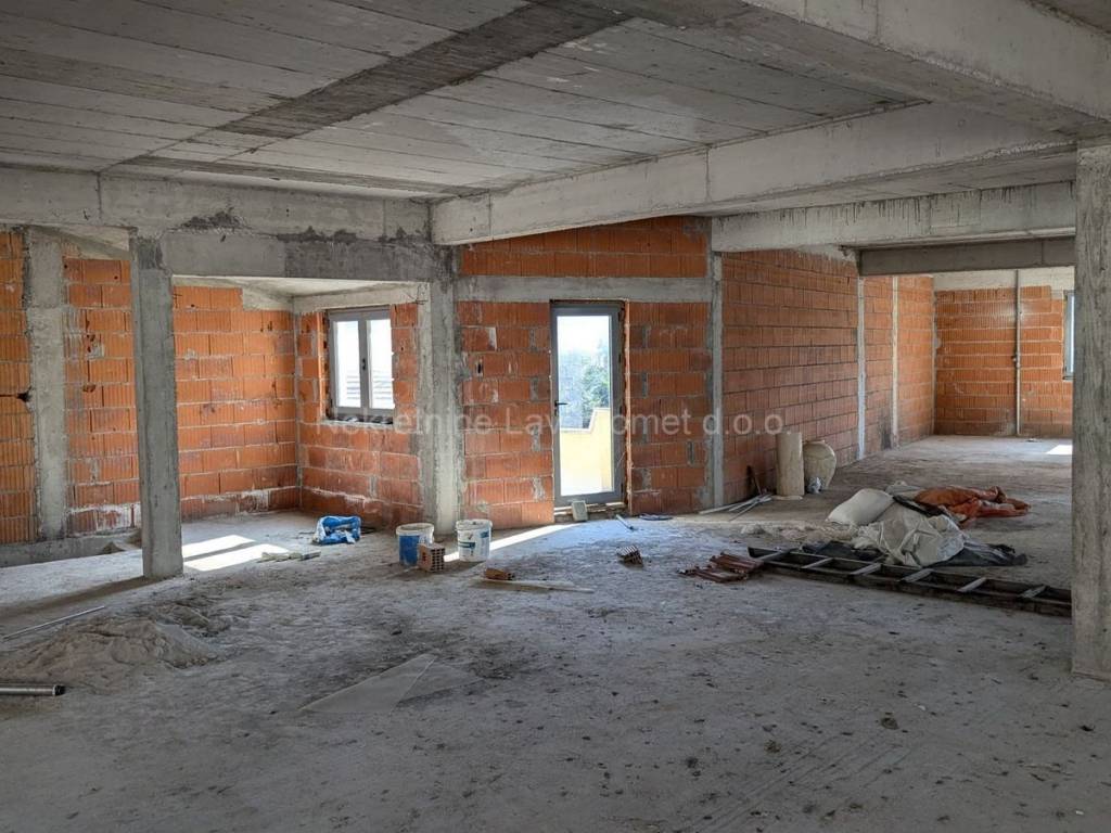 Poslovna zgrada, Zakup, Sinj, Sinj