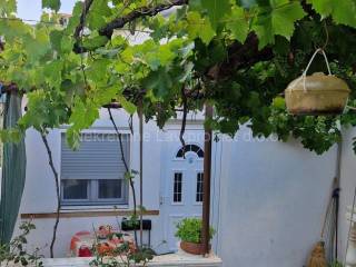 Dvojna kuća, Prodaja, Trogir - Okolica, Mastrinka