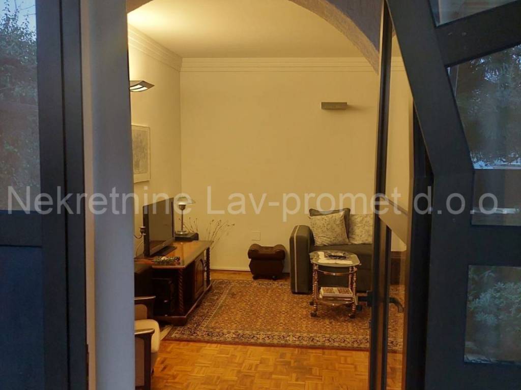 Stan u zgradi, Prodaja, Trogir, Trogir