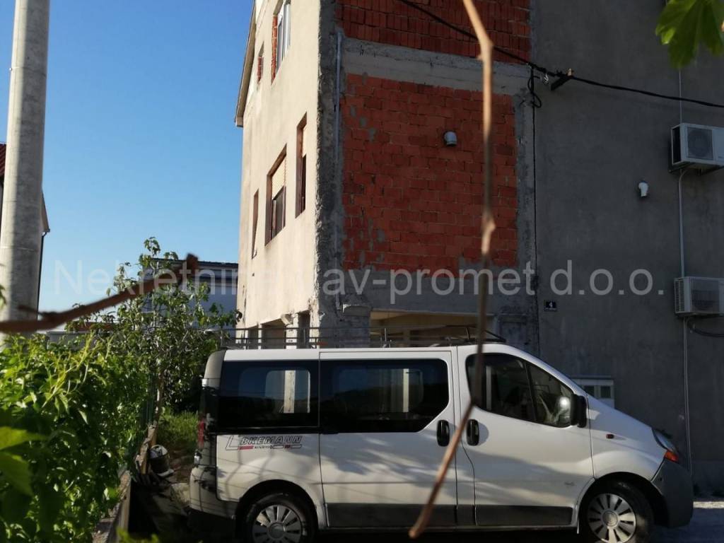 Stan u višeetažnoj kući, Prodaja, Kaštela, Kaštel Novi