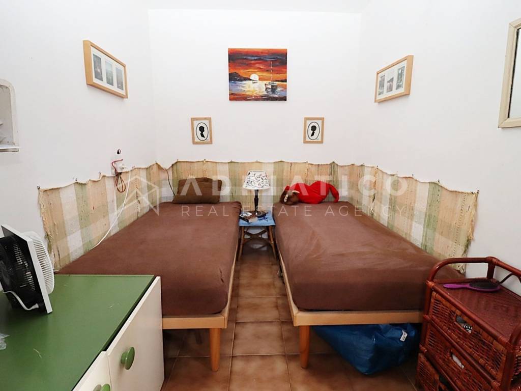 Stan u starijoj zgradi, Prodaja, Poreč, Červar-Porat