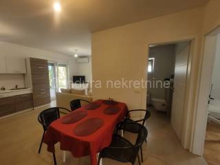 Apartman na moru, Prodaja, Nin, Nin