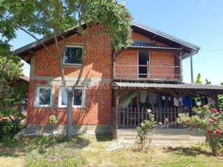 Prizemnica s potkrovljem, Prodaja, Ivanska, Srijedska
