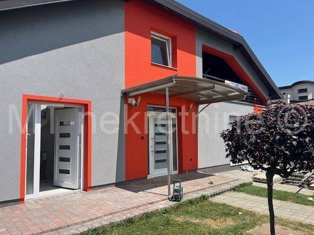 Stan u zgradi, Prodaja, Bjelovar, Bjelovar