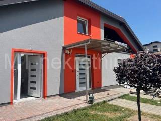 Stan u zgradi, Prodaja, Bjelovar, Bjelovar