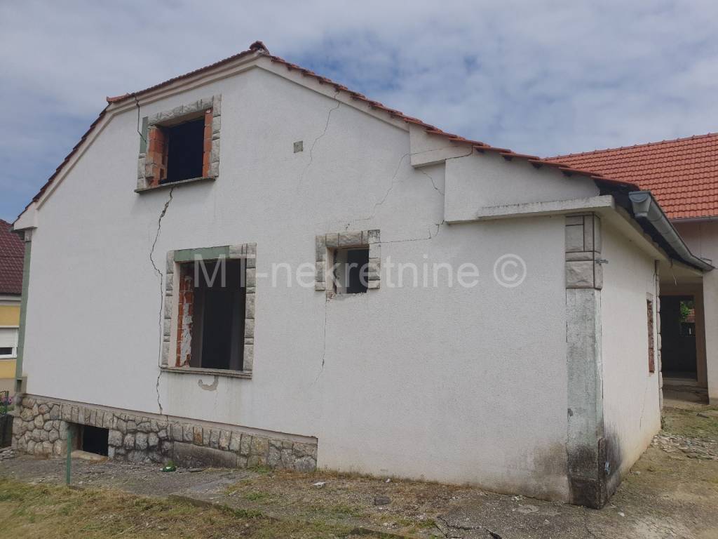 Obiteljska kuća, Prodaja, Kapela, Kapela