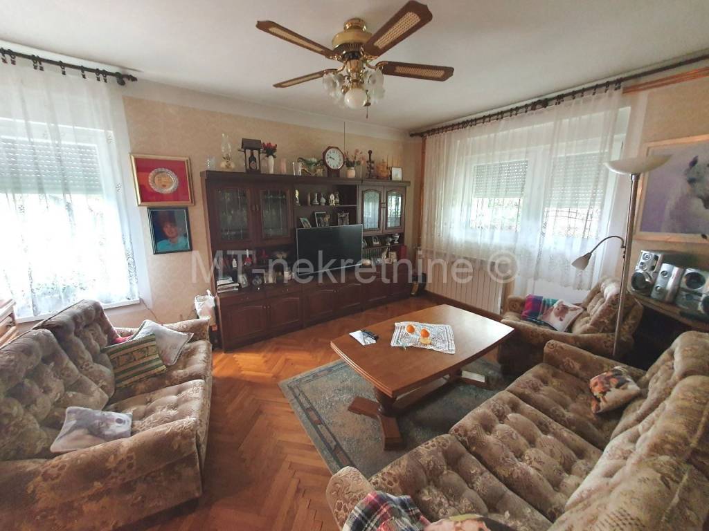 Obiteljska kuća, Prodaja, Veliko Trojstvo, Veliko Trojstvo
