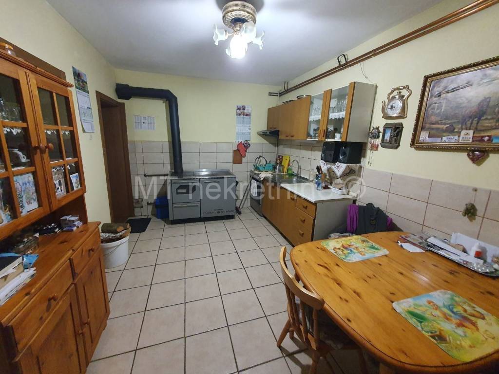 Obiteljska kuća, Prodaja, Veliko Trojstvo, Veliko Trojstvo