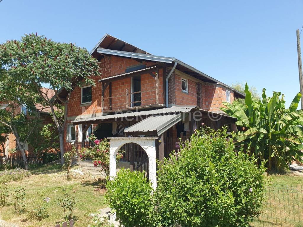 Prizemnica s potkrovljem, Prodaja, Ivanska, Srijedska