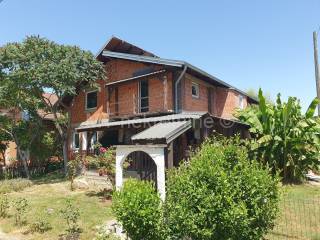 Prizemnica s potkrovljem, Prodaja, Ivanska, Srijedska
