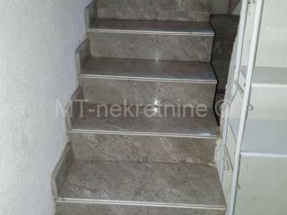Prizemnica s potkrovljem, Prodaja, Ivanska, Srijedska