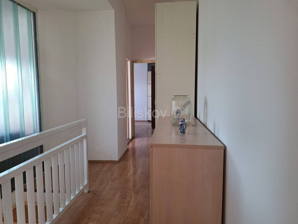Stan u zgradi, Prodaja, Zagreb, Stenjevec