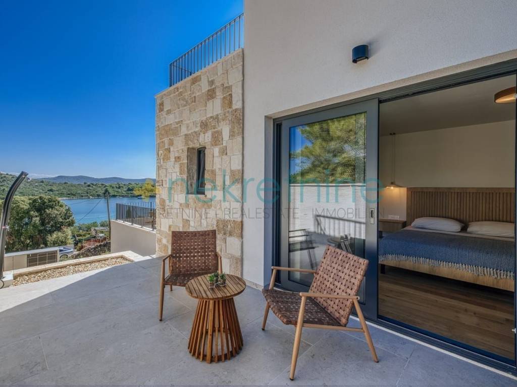 Luksuzna vila, Prodaja, Zadar - Okolica, Mali Iž
