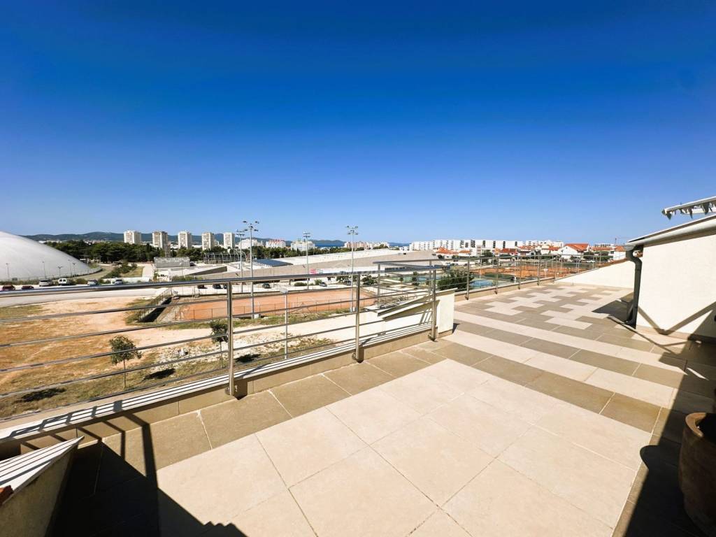 Stan u zgradi, Prodaja, Zadar, Zadar