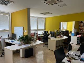 Ured, Prodaja, Rijeka, Zapad