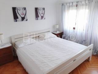 Stan u zgradi, Najam, Split, Split