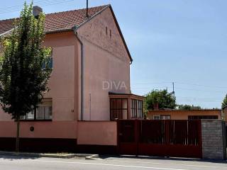 Dvojna kuća, Prodaja, Slavonski Brod, Slavonski Brod