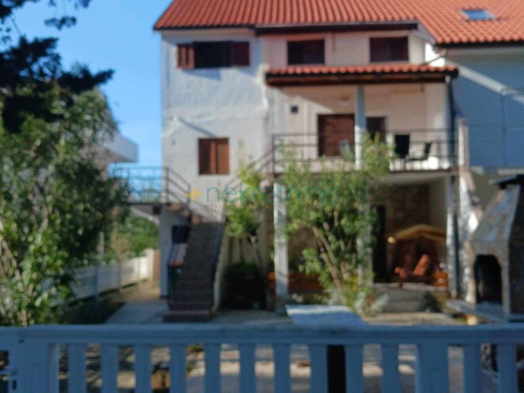 Dvojna kuća, Prodaja, Privlaka, Privlaka