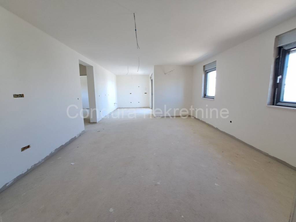 Apartman na moru, Prodaja, Privlaka, Privlaka