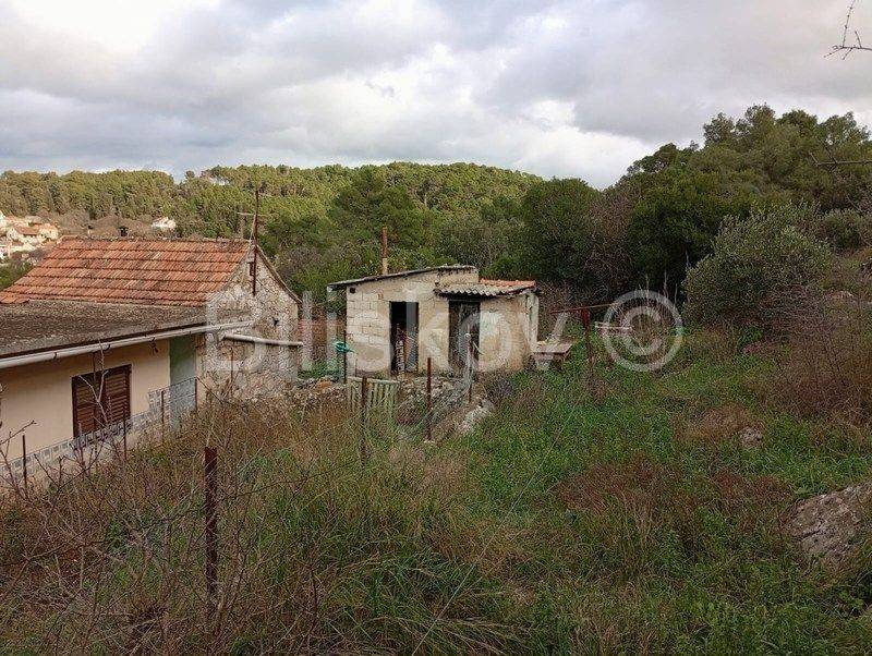 Samostojeća kuća, Prodaja, Stari grad, Dol