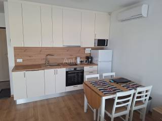 Apartman na moru, Prodaja, Vrsi, Zukve