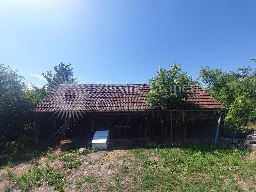 Kuća prizemnica, Prodaja, Generalski stol, Erdelj