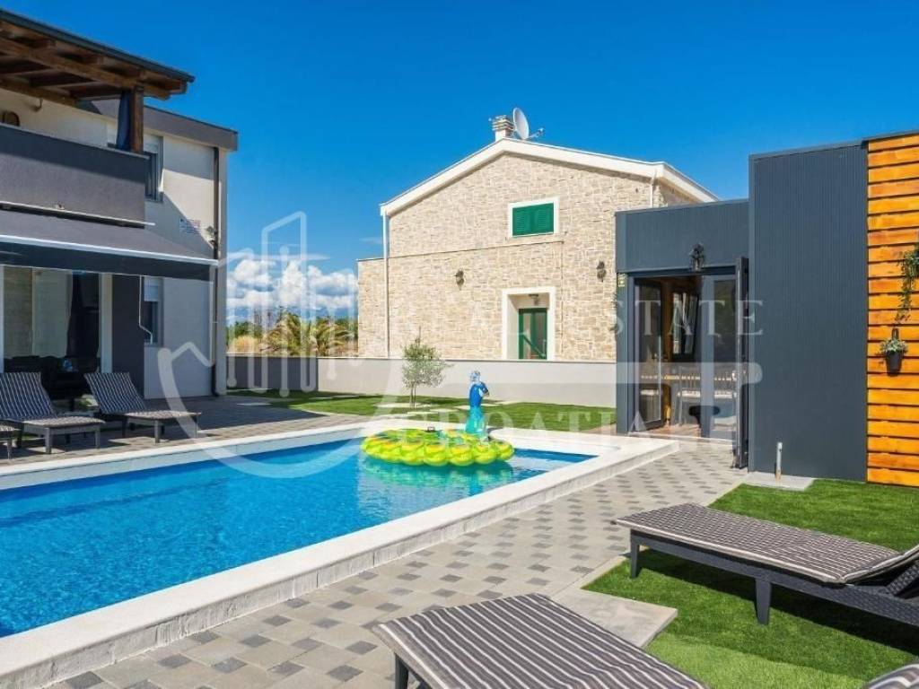 Samostojeća kuća, Prodaja, Privlaka, Privlaka