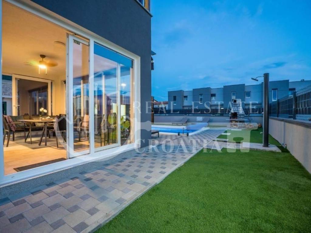 Samostojeća kuća, Prodaja, Privlaka, Privlaka