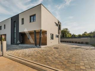 Apartmanska kuća, Prodaja, Umag, Čepljani