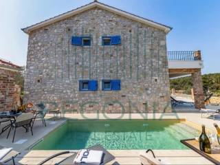 Vila, Prodaja, Pašman, Pašman