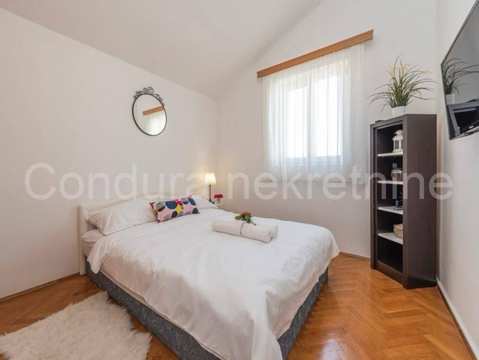 Apartmanska kuća, Prodaja, Privlaka, Privlaka