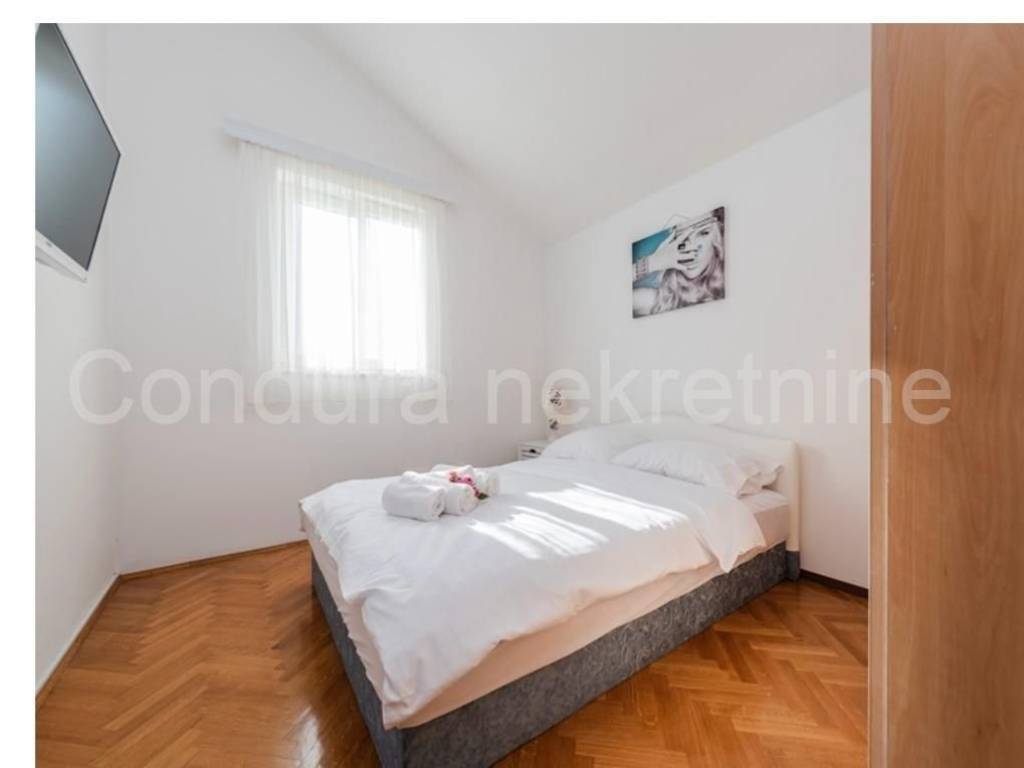 Apartmanska kuća, Prodaja, Privlaka, Privlaka