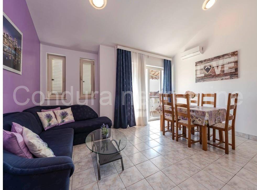 Apartmanska kuća, Prodaja, Privlaka, Privlaka