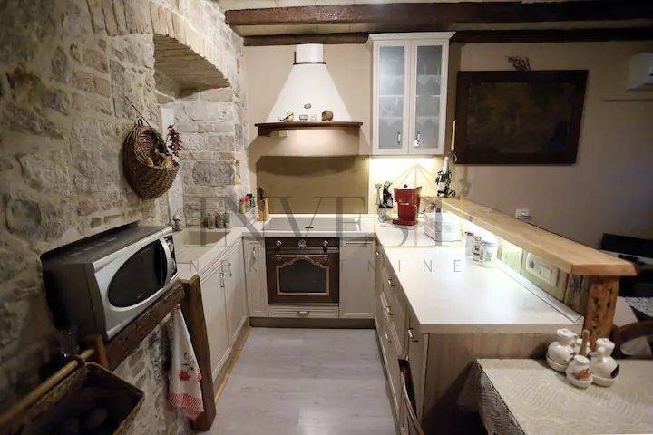 Kuća u nizu, Prodaja, Split, Split