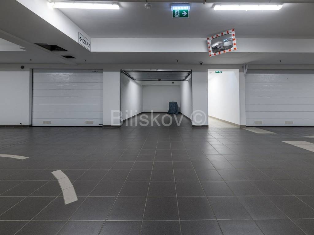 Stan u zgradi, Najam, Zagreb, Peščenica - Žitnjak
