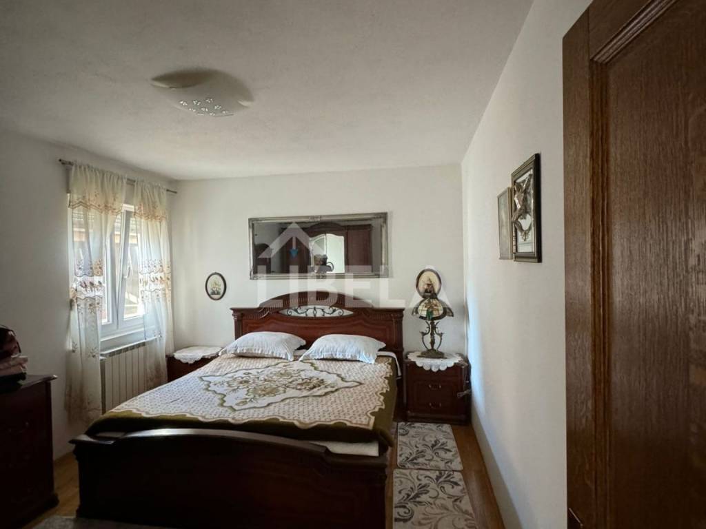 Apartmanska kuća, Prodaja, Vodice, Vodice