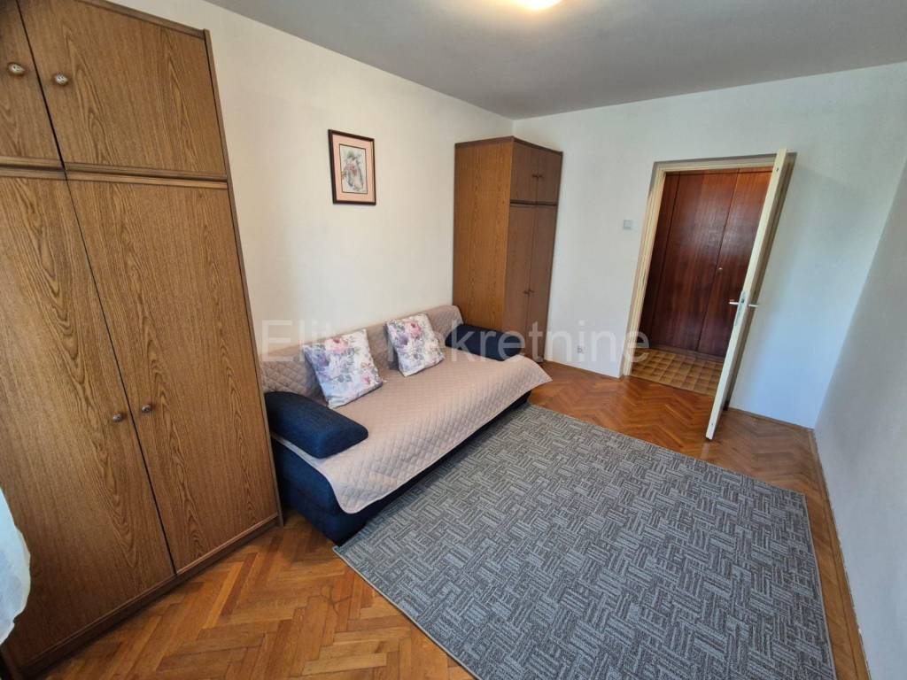 Stan u zgradi, Najam, Rijeka, Zapad