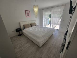 Apartman s okućnicom, Prodaja, Privlaka, Privlaka